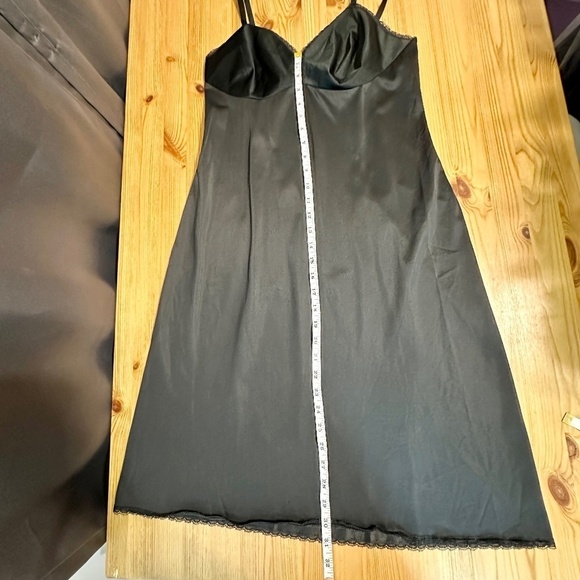 VINTAGE Vanity Fair Black Lace Trim Nylon Slip Mini Dress Romantic Womens 36 Med - Picture 13 of 15